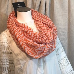 Eternity loop scarf
